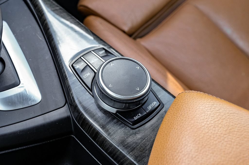 Used 2019 BMW M240i Convertible RWD image 18