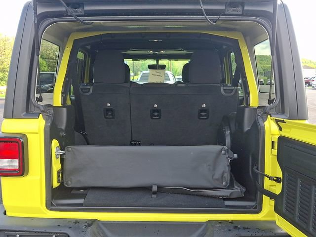 Used 2023 Jeep Wrangler Unlimited Sport AWD/4WD image 29