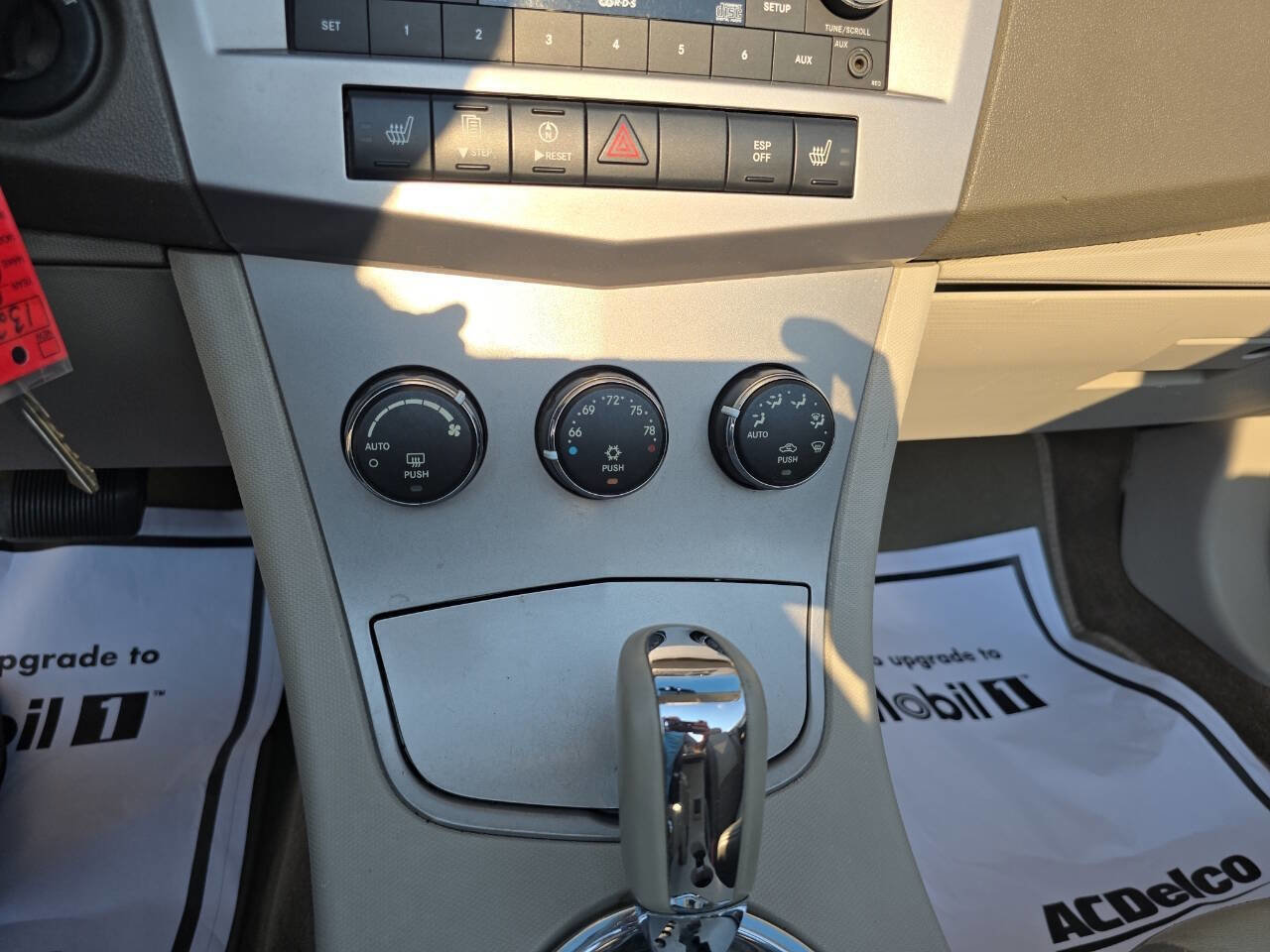 Used 2008 Chrysler Sebring Touring w/ Special Touring Group image 23