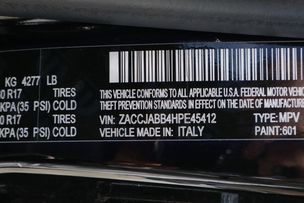 Used 2017 Jeep Renegade Latitude FWD image 32