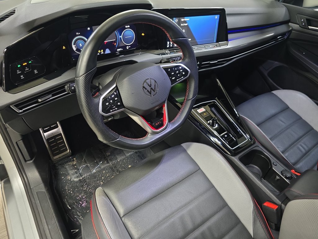 Used 2023 Volkswagen GTI Autobahn FWD image 19