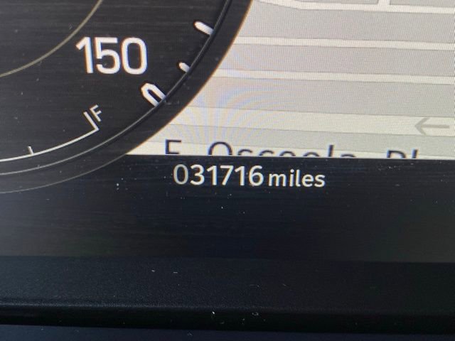 Used 2024 Land Rover Defender 110 Carpathian Edition image 32