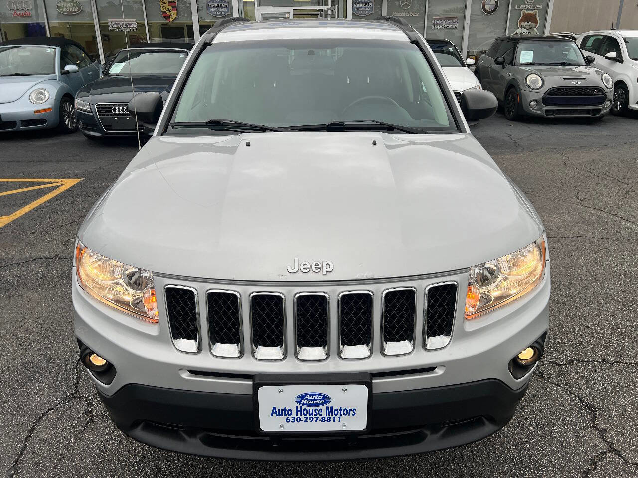 Used 2011 Jeep Compass Latitude AWD/4WD image 5