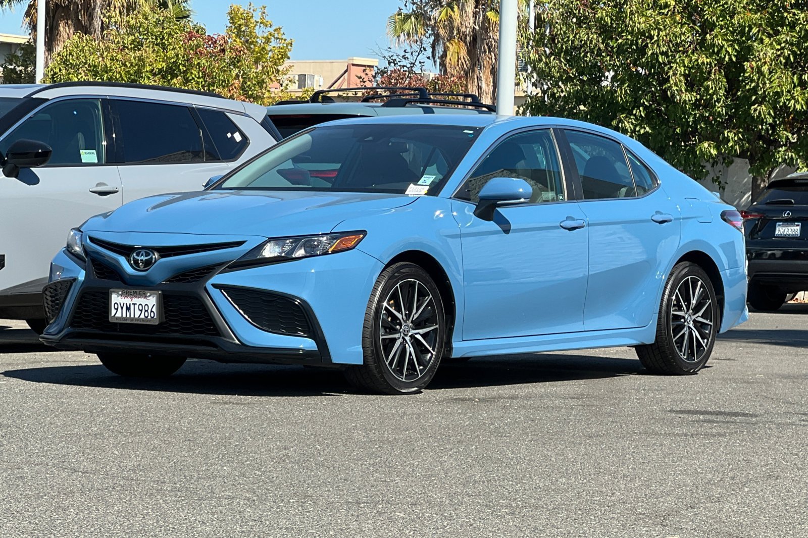 Used 2024 Toyota Camry SE FWD image 8