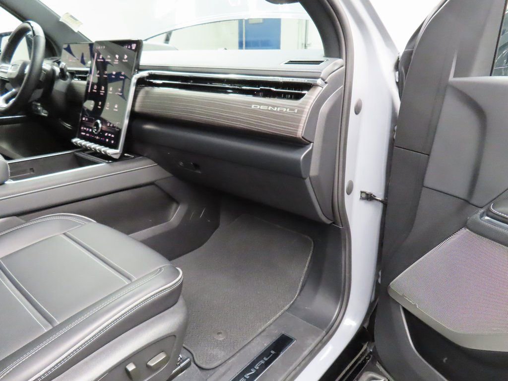 Used 2025 GMC Sierra EV Denali image 34