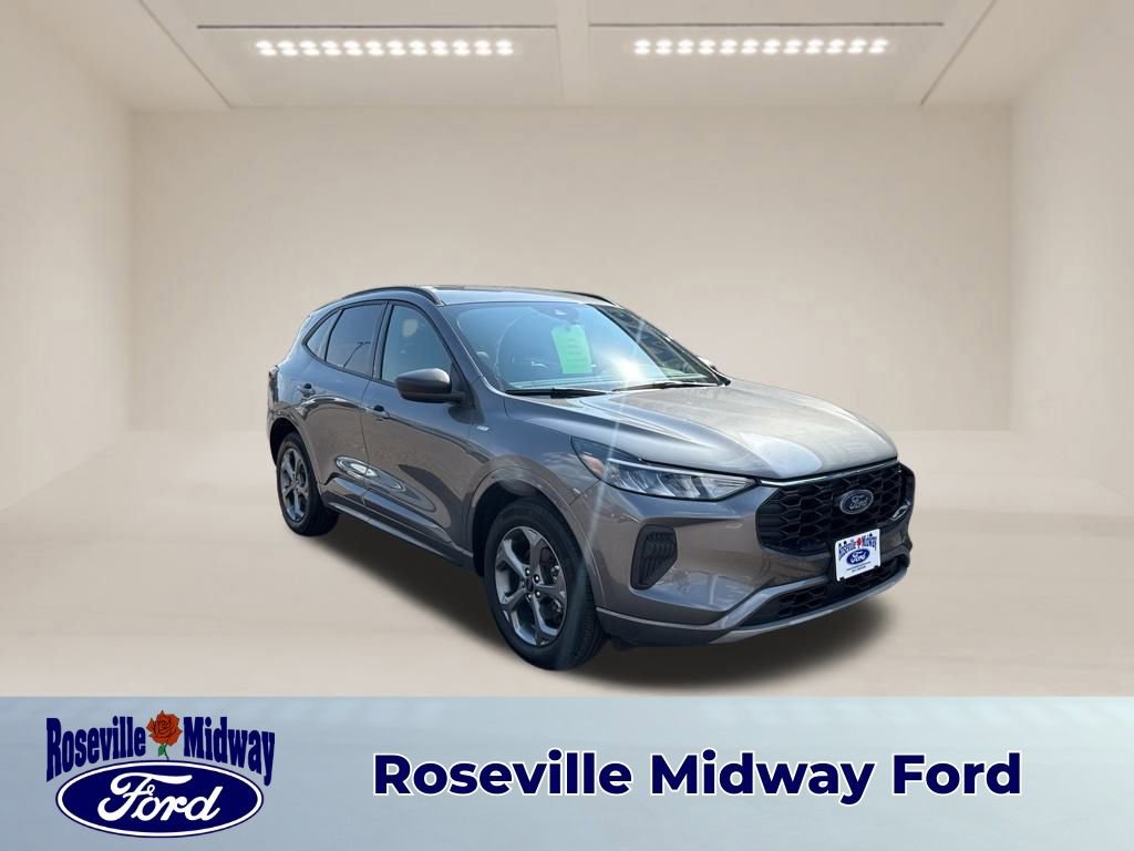 Used 2024 Ford Escape ST-Line w/ Tech Pack #1
