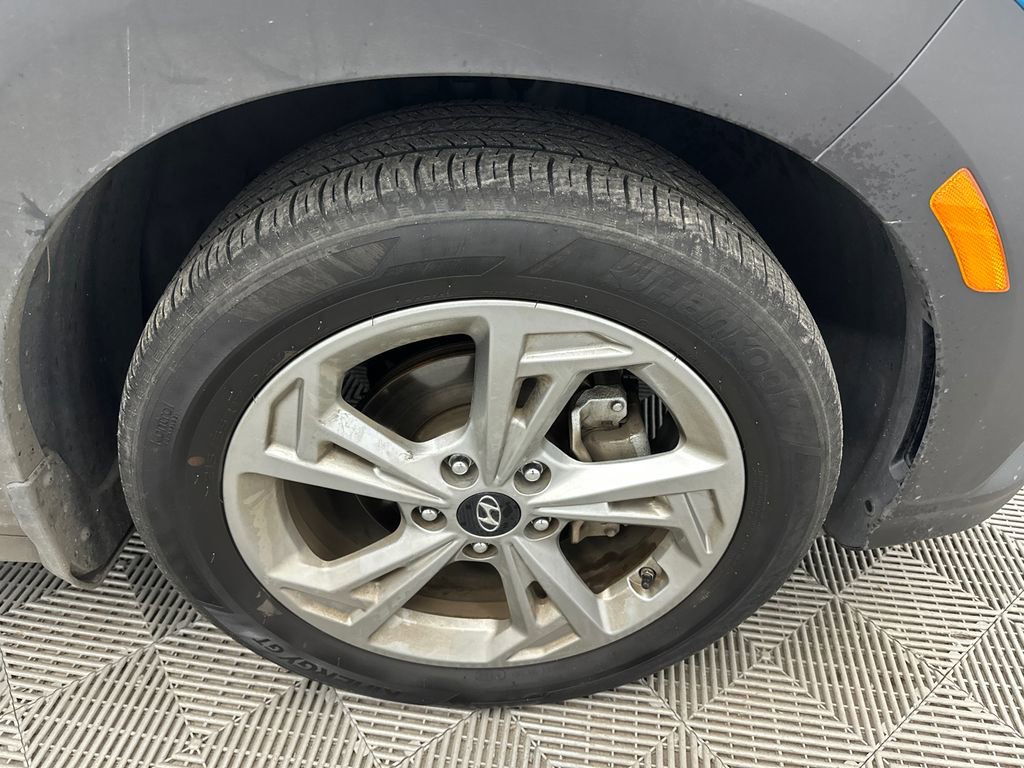 Used 2023 Hyundai Kona SEL w/ Convenience Package image 13