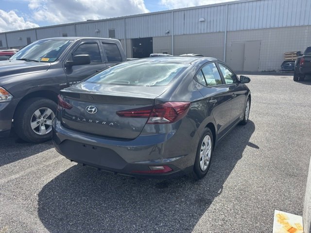 Used 2020 Hyundai Elantra SE image 8