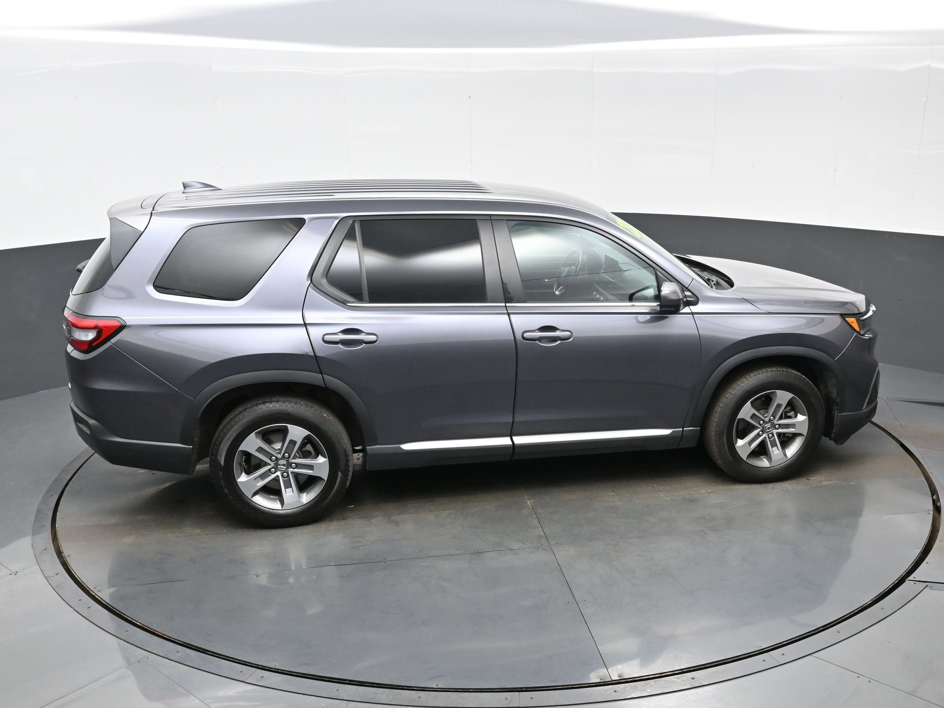 Used 2023 Honda Pilot EX-L image 40