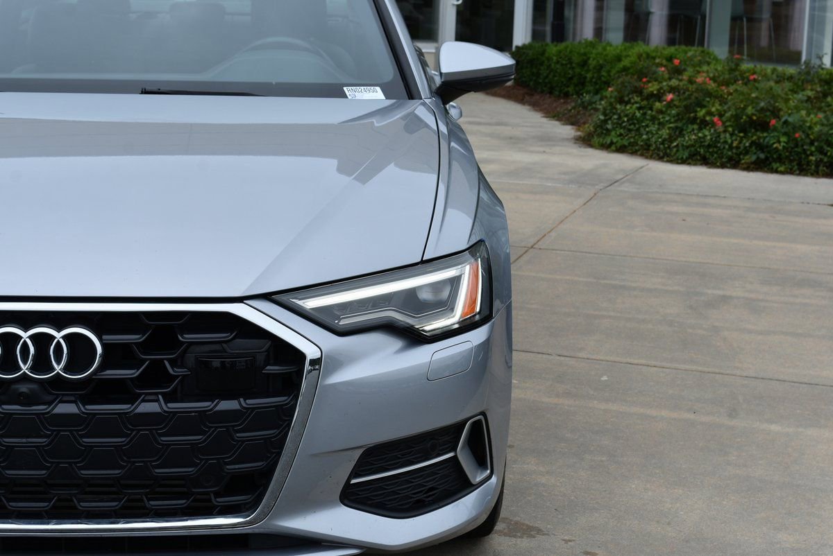 Used 2024 Audi A6 Premium Plus image 5
