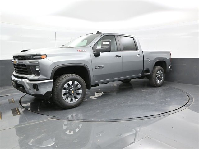 Used 2025 Chevrolet Silverado 2500 LT w/ Texas Edition image 3