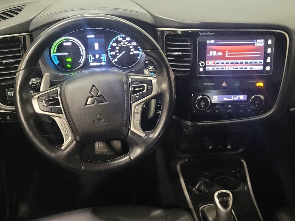 Used 2018 Mitsubishi Outlander GT AWD/4WD image 22