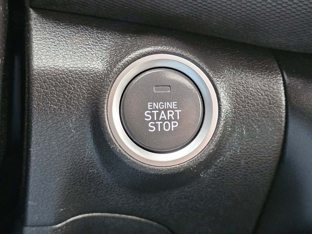 Used 2023 Hyundai Kona Limited image 25