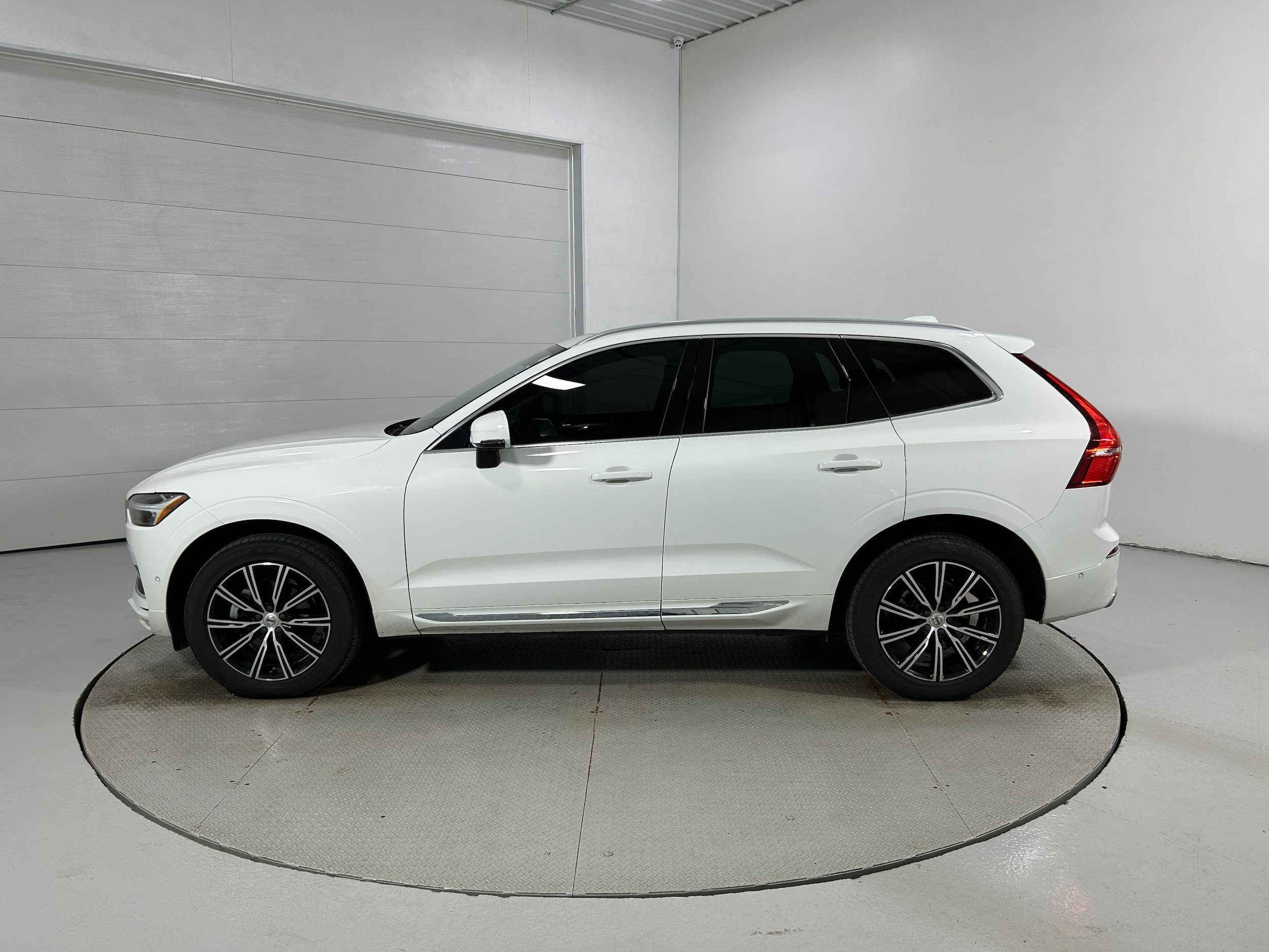 Used 2021 Volvo XC60 T5 Inscription AWD/4WD image 20
