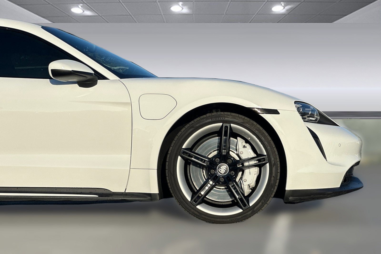 Used 2022 Porsche Taycan 4S image 35