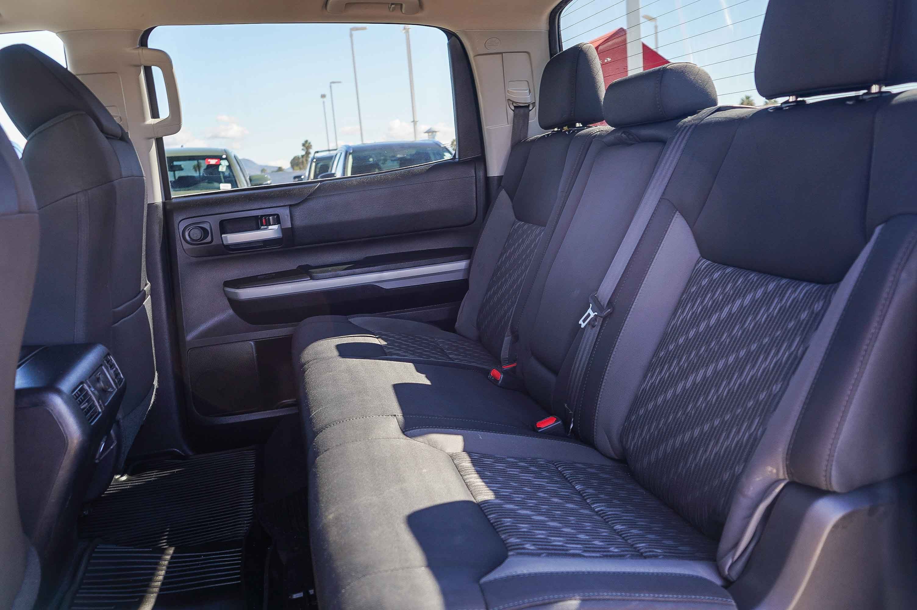 Used 2021 Toyota Tundra SR5 w/ SR5 Upgrade Package image 19