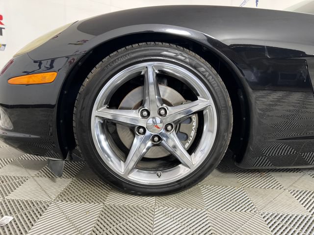 Used 2013 Chevrolet Corvette Convertible w/ 2LT Preferred Equipment Group RWD image 19