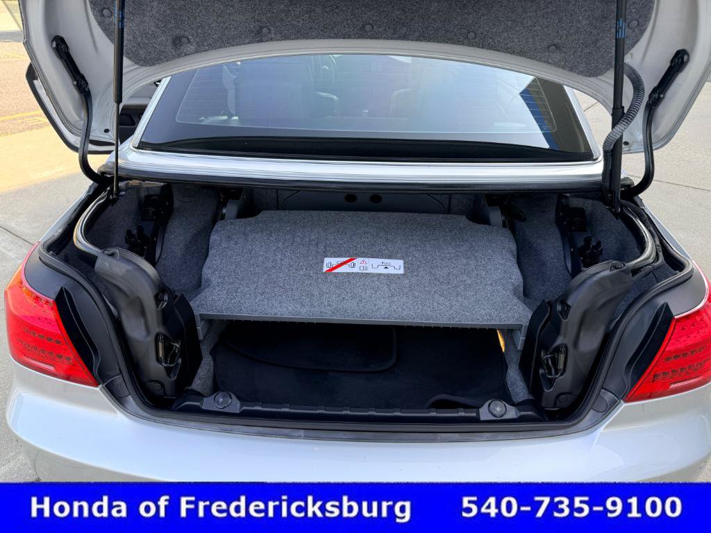 Used 2012 BMW 335i Convertible RWD image 17
