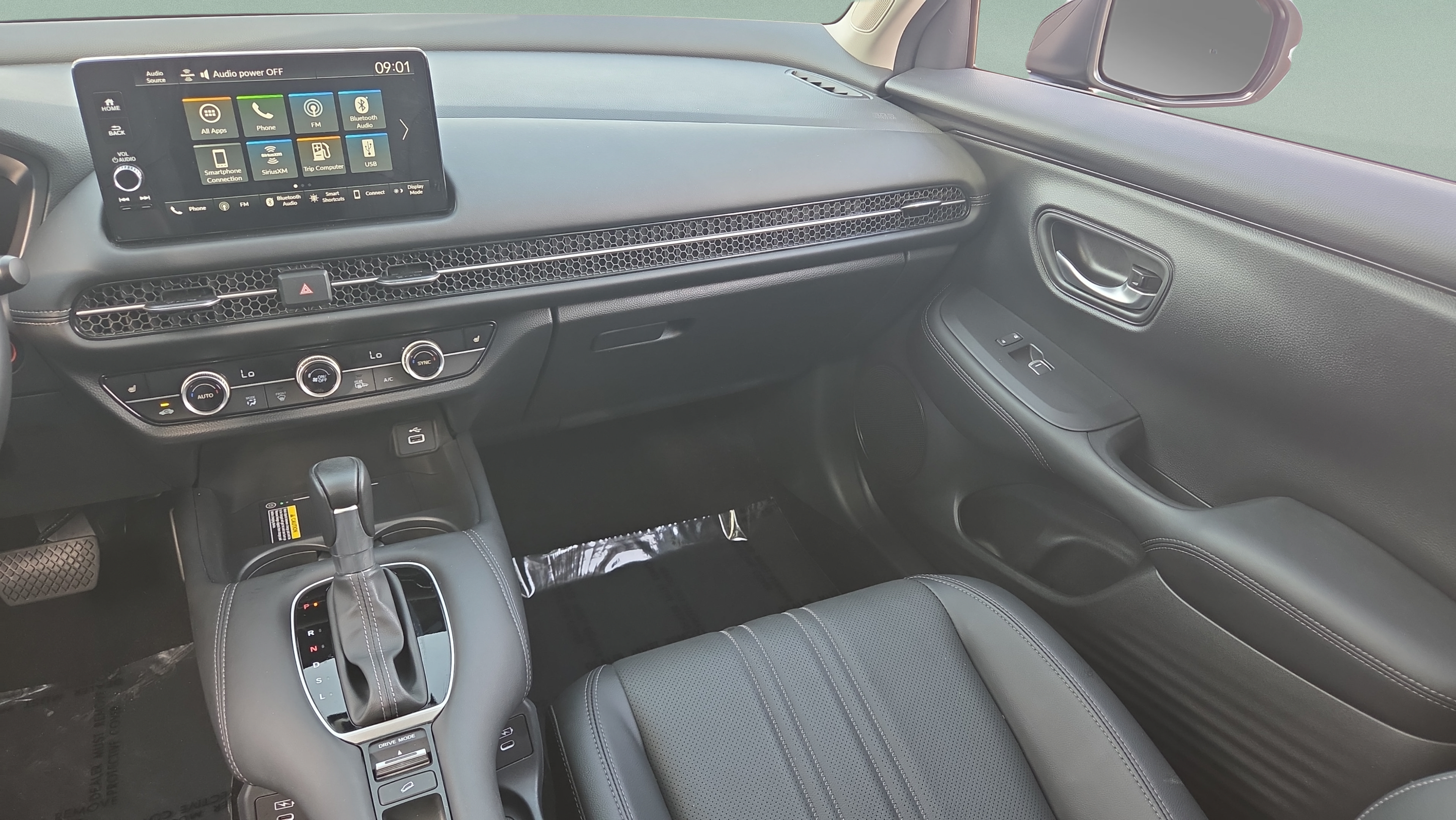 Certified 2025 Honda HR-V EX-L image 14