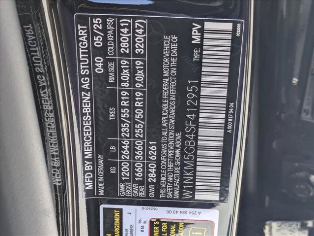 Used 2025 Mercedes-Benz GLC 350e 4MATIC image 25