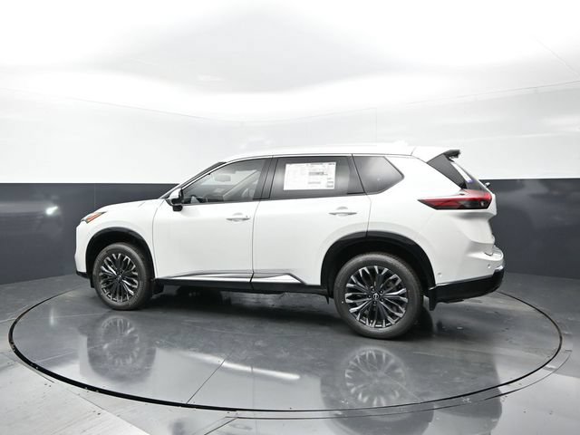 New 2026 Nissan Rogue Platinum w/ Tech Package AWD/4WD image 2