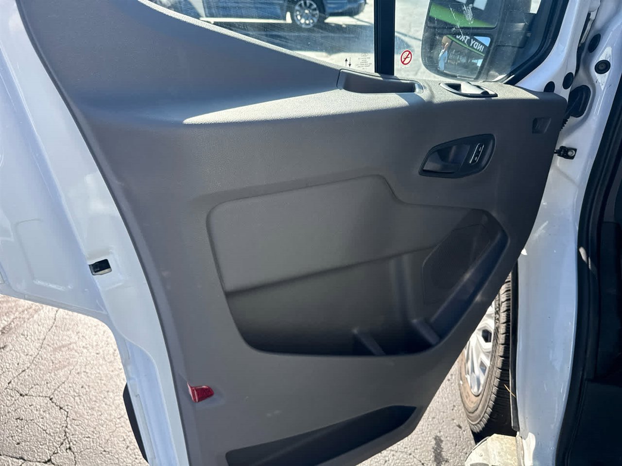 Used 2024 Ford Transit 250 Low Roof w/ Exterior Upgrade Package image 20