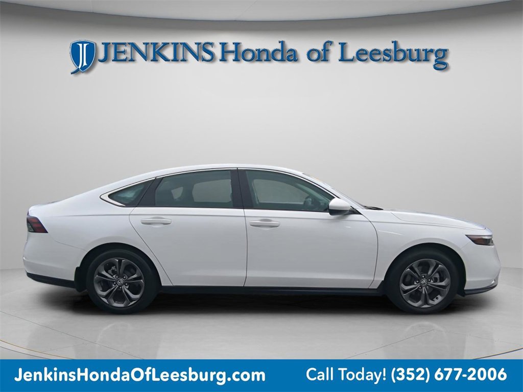 Used 2024 Honda Accord EX image 3