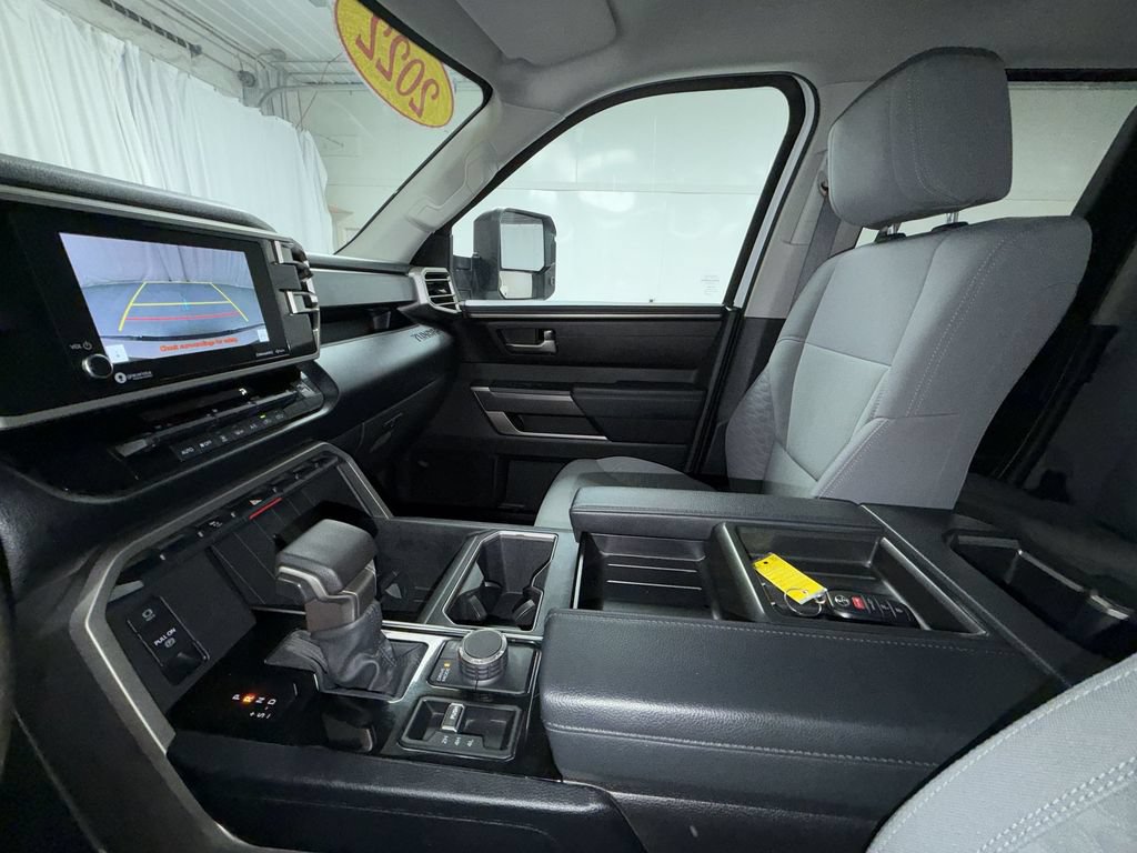 Certified 2022 Toyota Tundra SR5 w/ SR5 Convenience Package AWD/4WD image 9