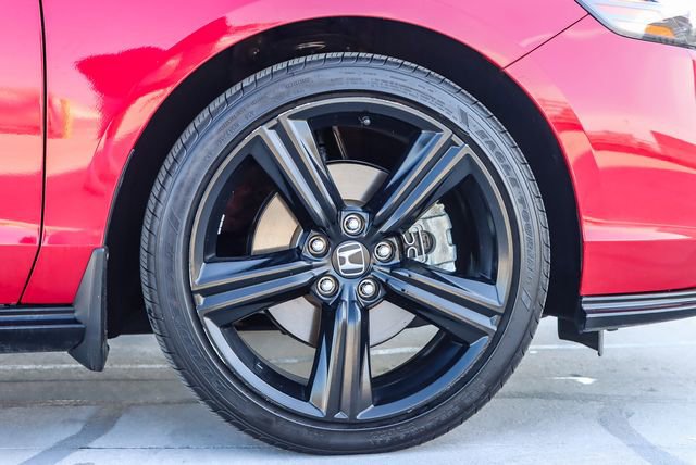 Used 2024 Honda Accord Sport image 11