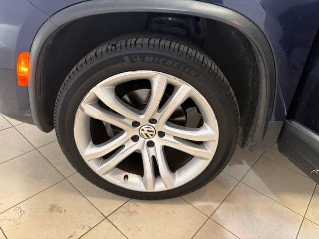 Used 2016 Volkswagen Tiguan SEL FWD image 31
