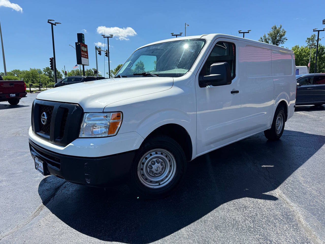 Used 2021 Nissan NV 2500 S RWD image 3