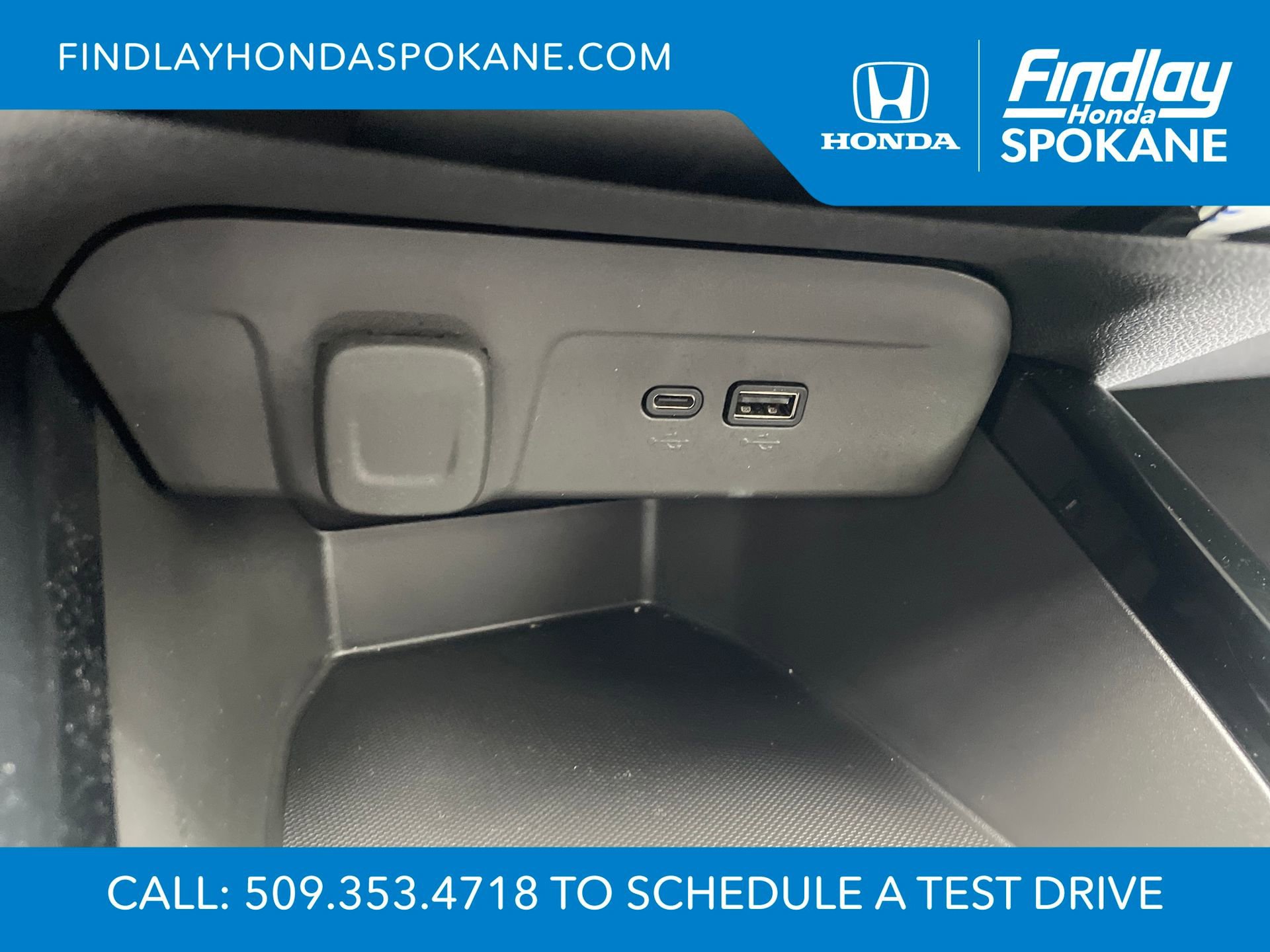 Used 2025 Chevrolet Trax LT w/ LT Convenience Package image 13