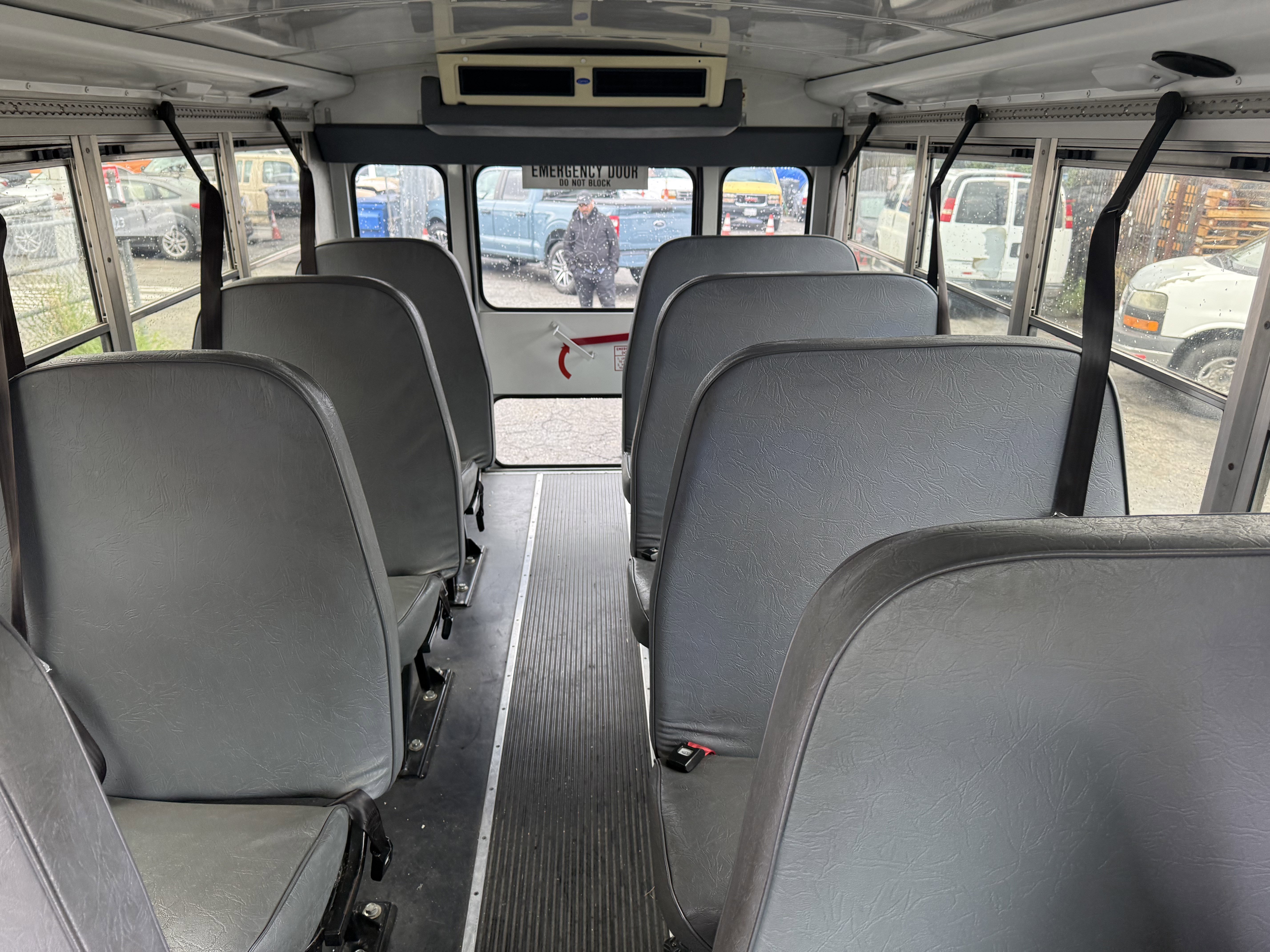 Used 2006 Chevrolet Express 3500 w/ School Bus Package image 20