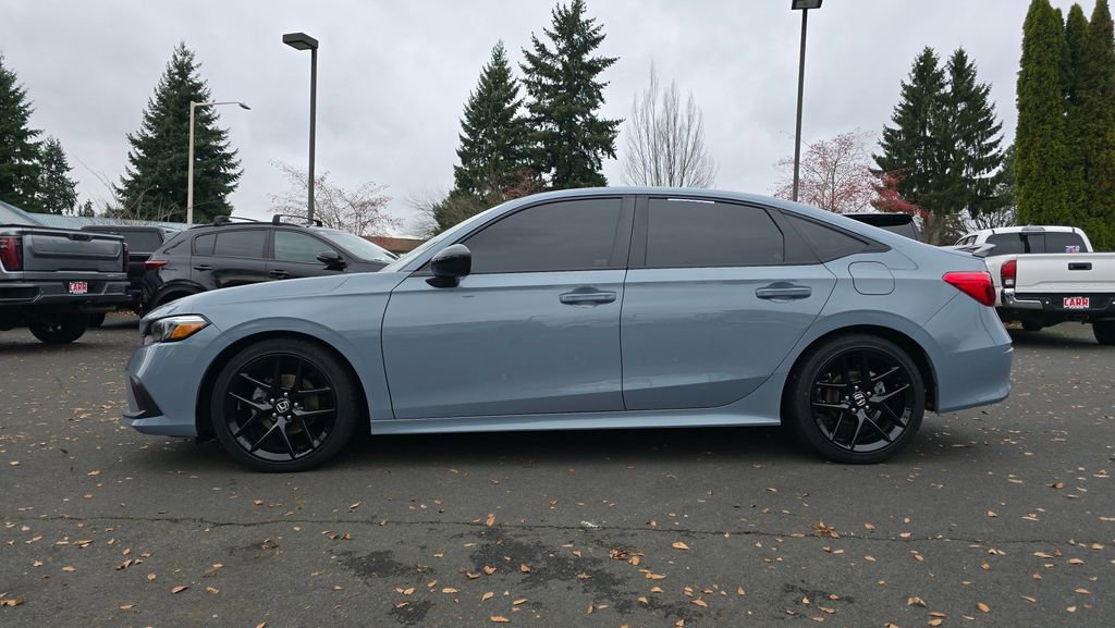 Used 2023 Honda Civic Sport image 6
