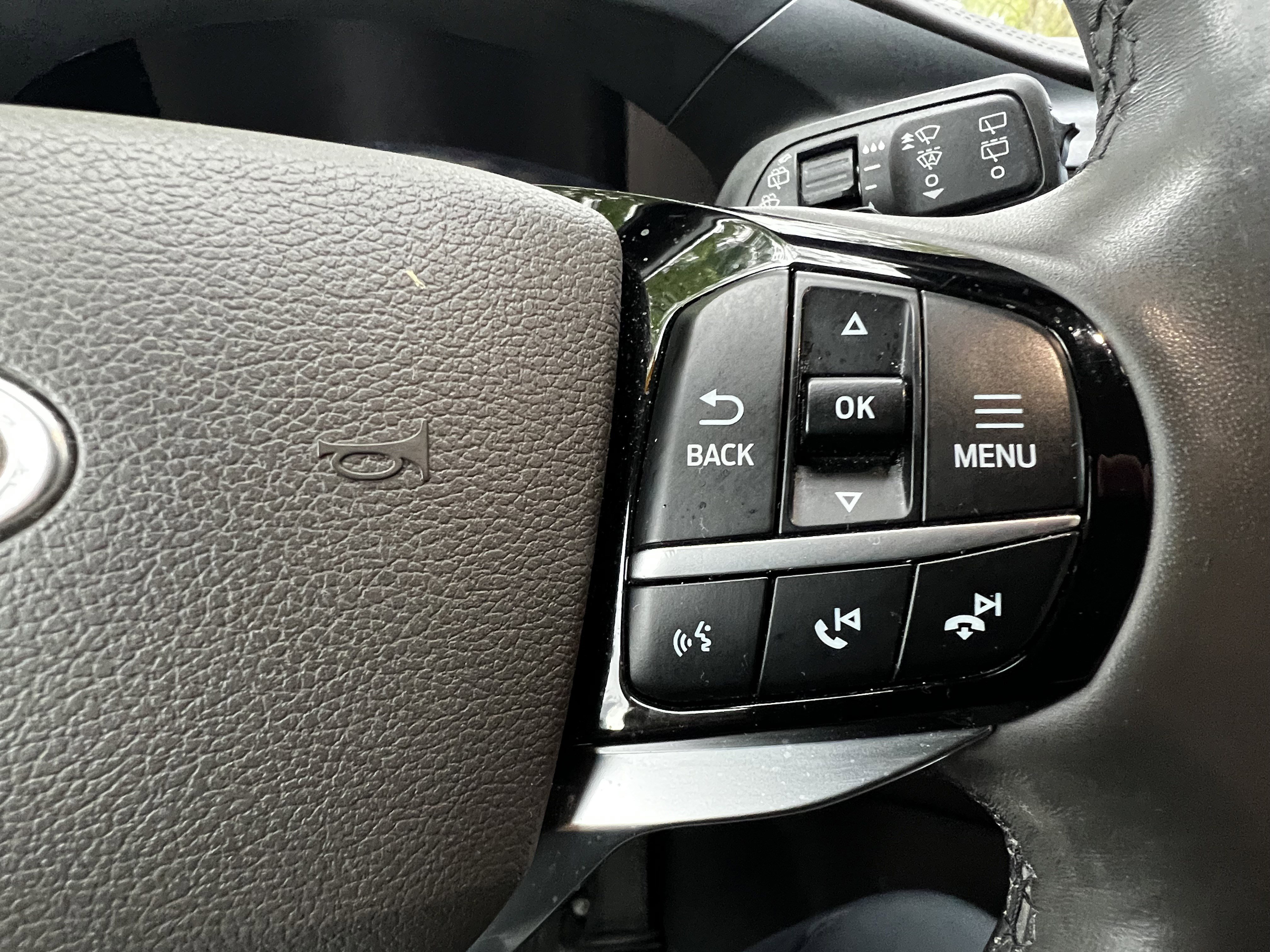 Used 2021 Ford Explorer Platinum w/ Equipment Group 601A AWD/4WD image 20