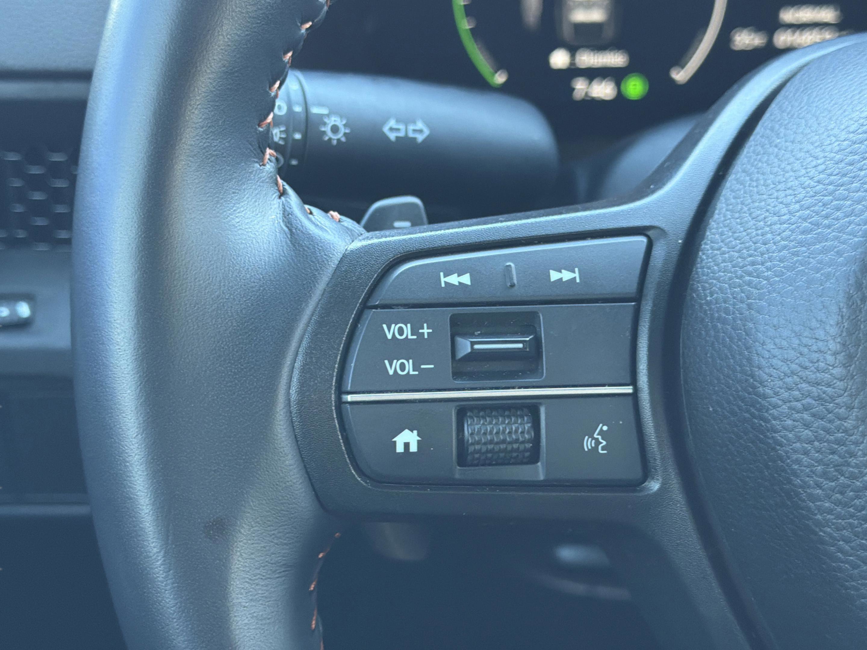 Certified 2025 Honda CR-V Sport-L image 25