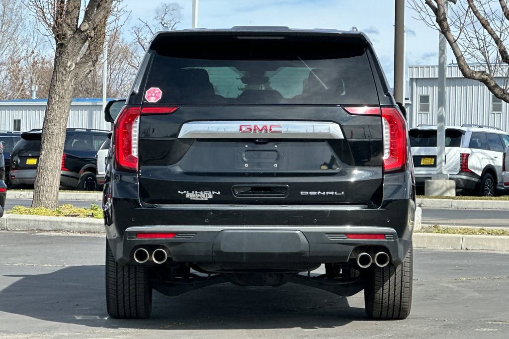 Used 2021 GMC Yukon Denali w/ Denali Premium Package AWD/4WD image 5