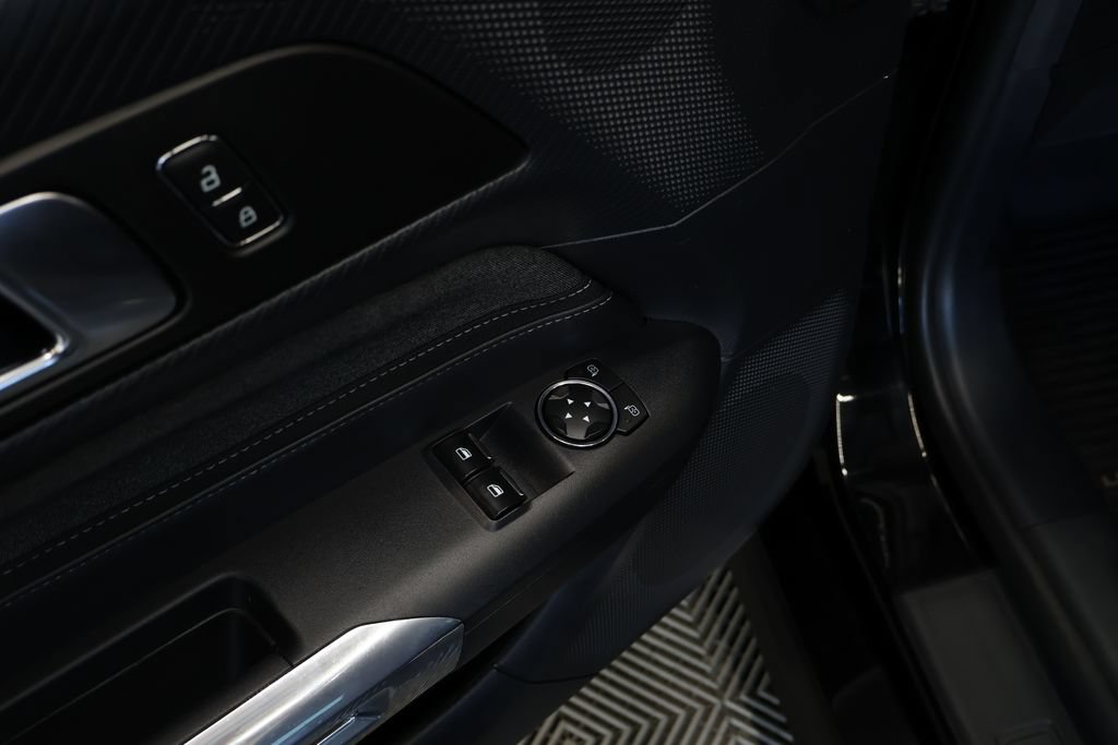 Used 2024 Ford Mustang GT RWD image 16