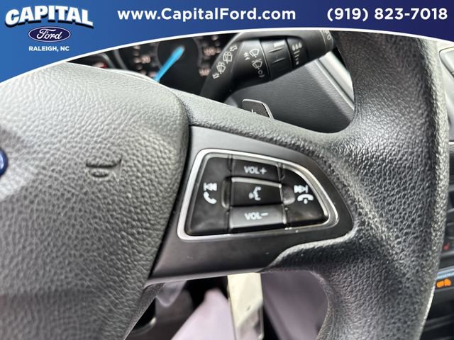 Used 2017 Ford Escape SE w/ SE Cold Weather Package AWD/4WD image 23