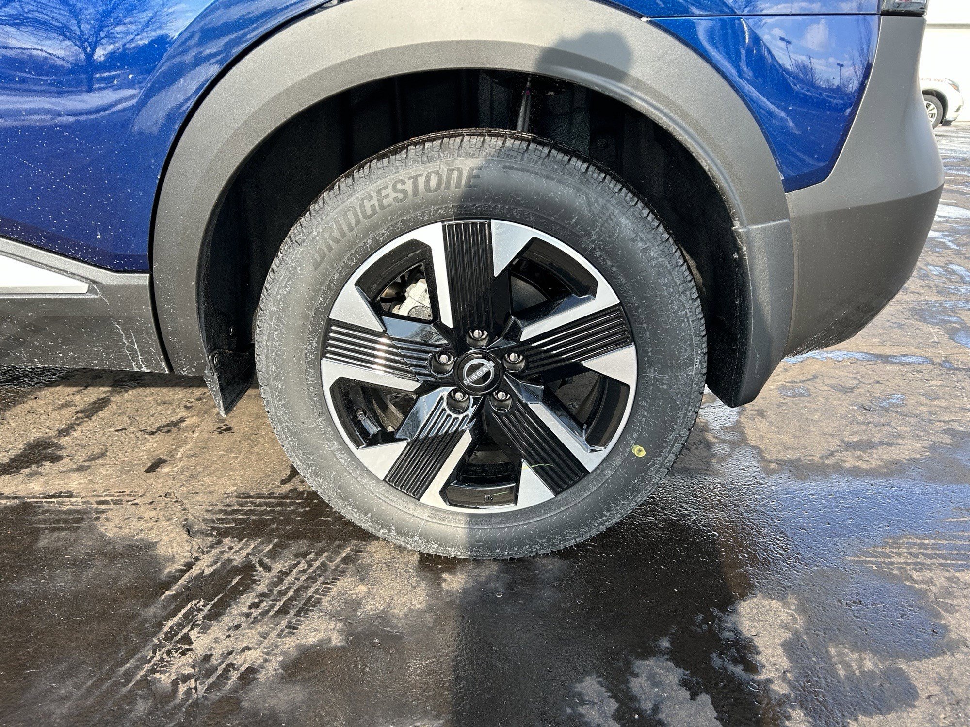 New 2026 Nissan Kicks SV w/ SV Premium Package image 8