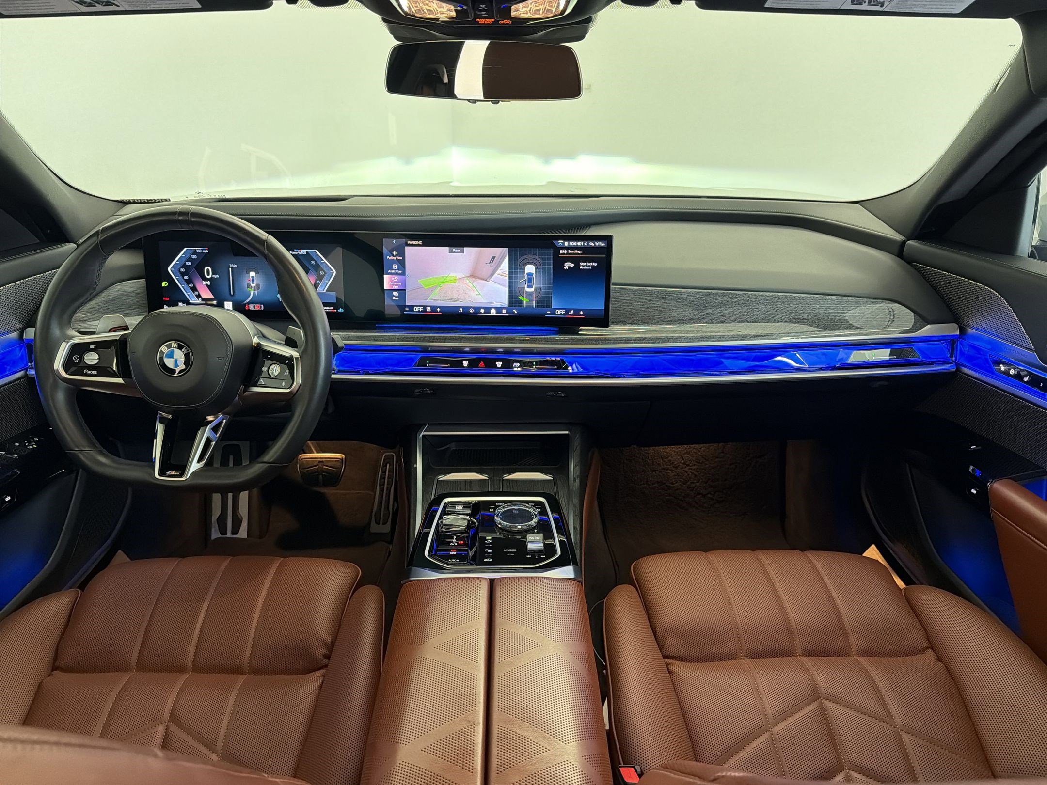 Certified 2024 BMW 760i xDrive AWD/4WD image 17