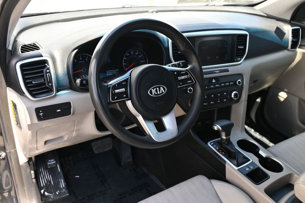Used 2020 Kia Sportage LX FWD image 7