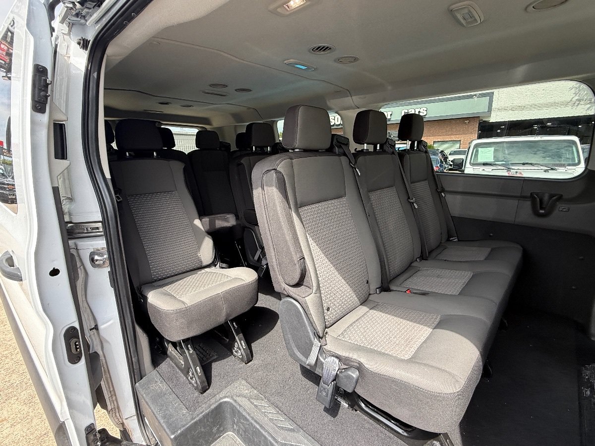 Used 2024 Ford Transit 350 XLT RWD image 16