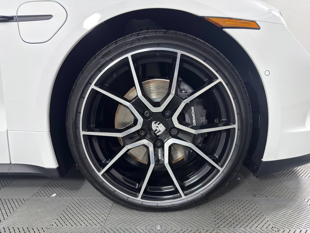 New 2026 Porsche Taycan AWD/4WD image 14