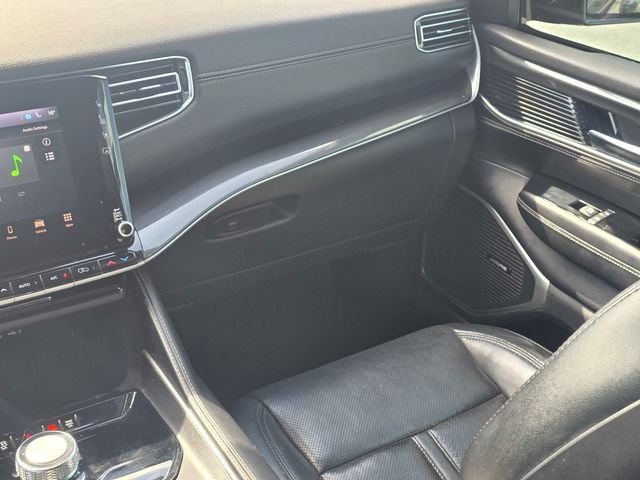 Used 2022 Jeep Wagoneer Series I RWD image 19