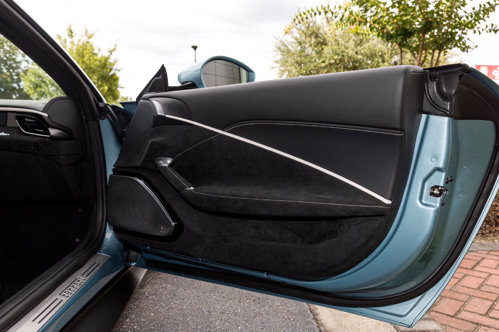Used 2026 Ferrari Roma Spider RWD image 16