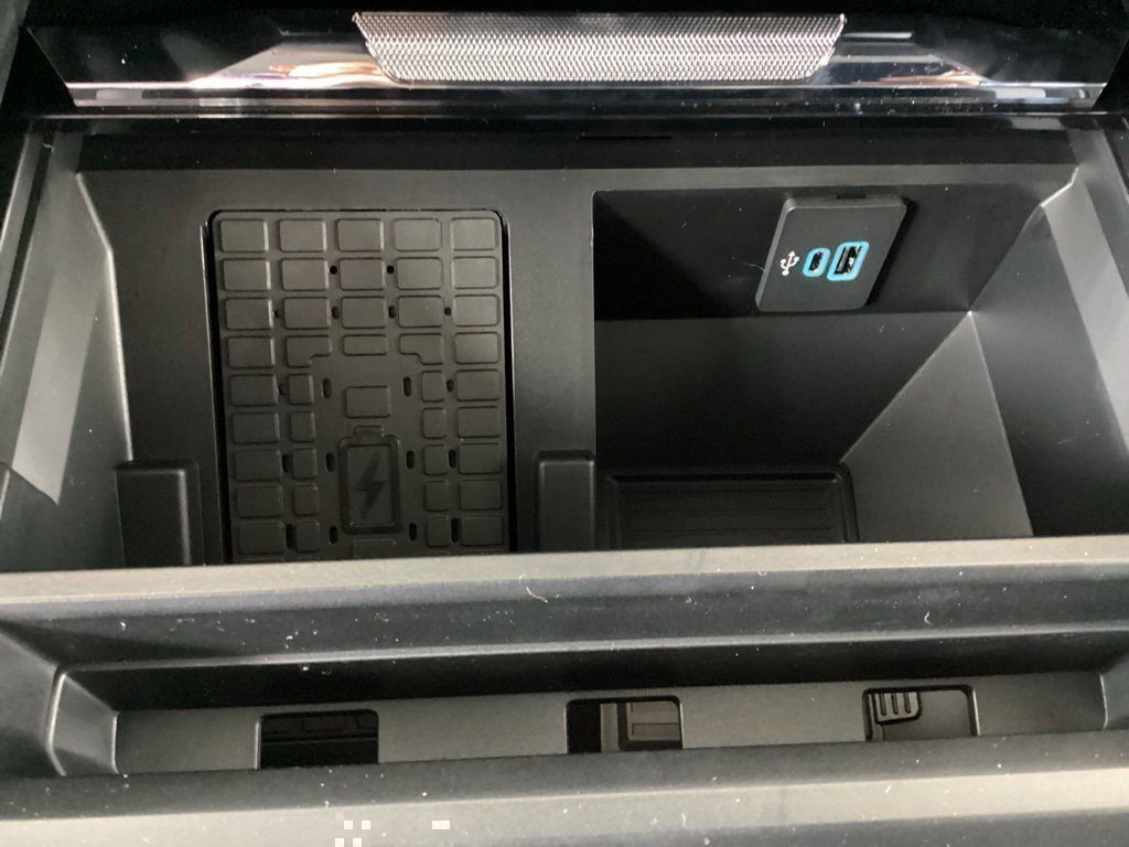 New 2025 Ford F250 Lariat w/ FX4 Off-Road Package image 51