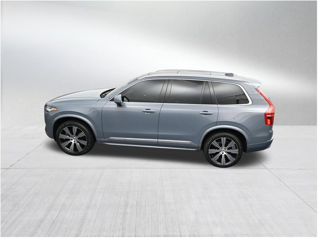 Used 2022 Volvo XC90 T8 Inscription w/ Advanced Package AWD/4WD image 17