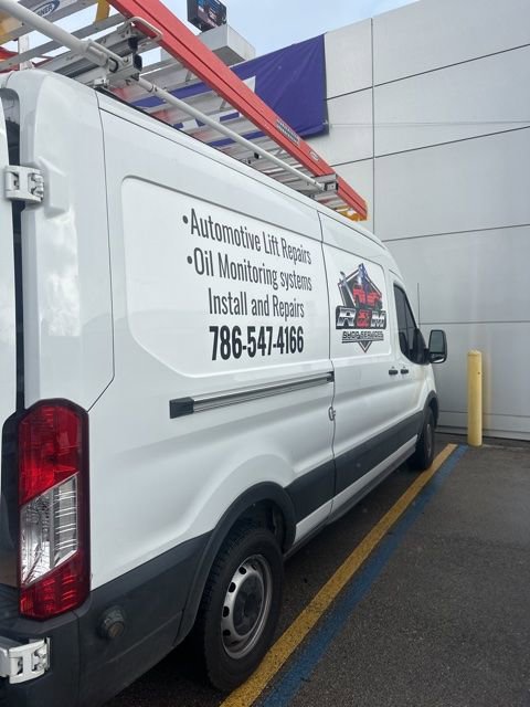 Used 2020 Ford Transit 250 Medium Roof image 8