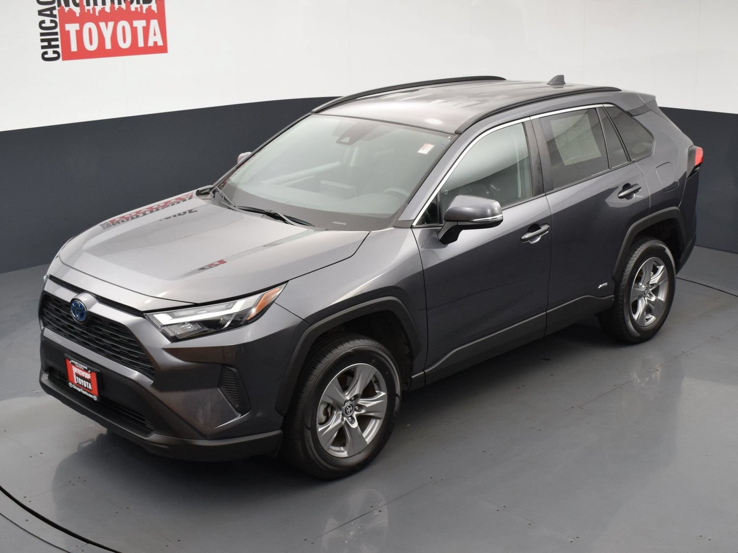 Used 2024 Toyota RAV4 LE AWD/4WD image 23